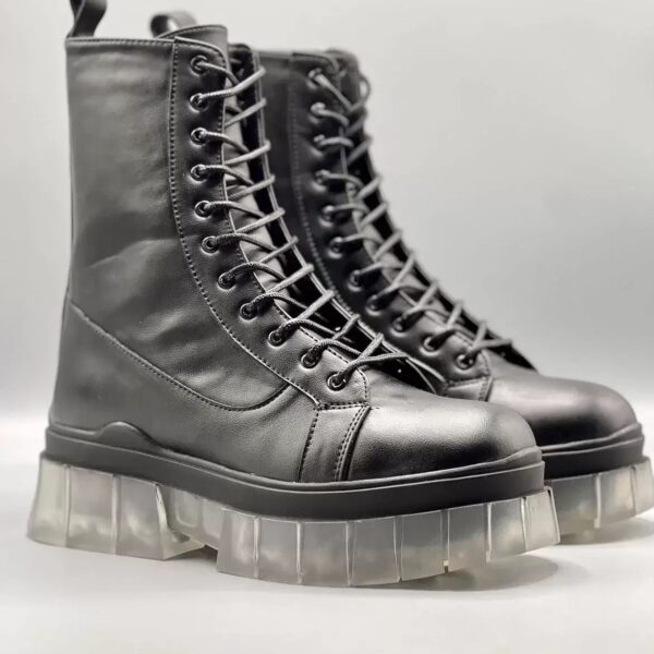 بوت مردانه برشکا زیر شیشه ای سایز 44