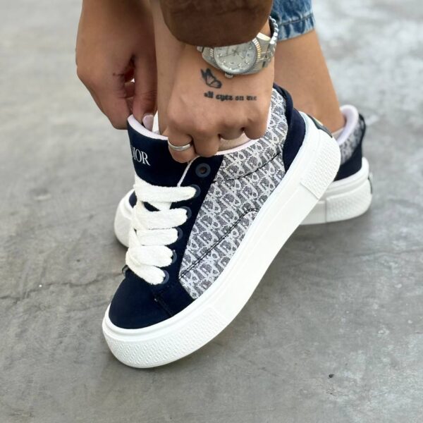 ونس لژدار دیور