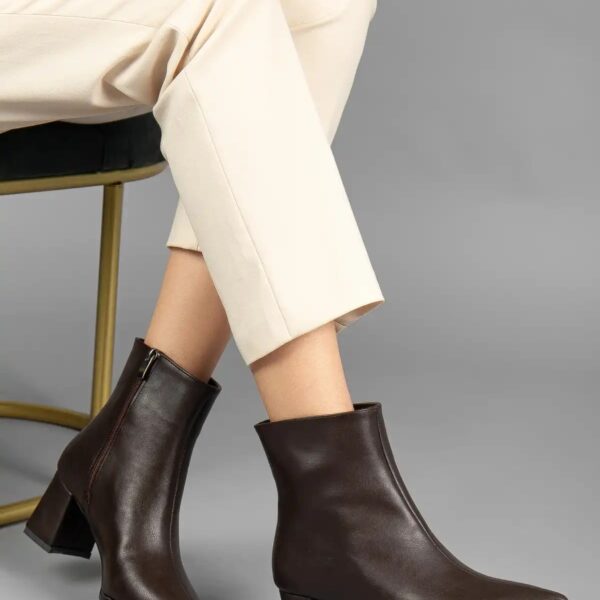 نیم بوت زنانه نوک تیز بغل زیپ