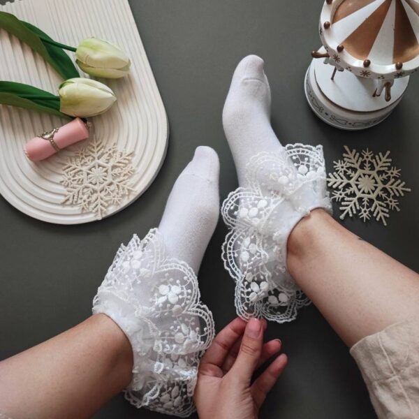 جوراب زنانه توری عروسکی دو لایه